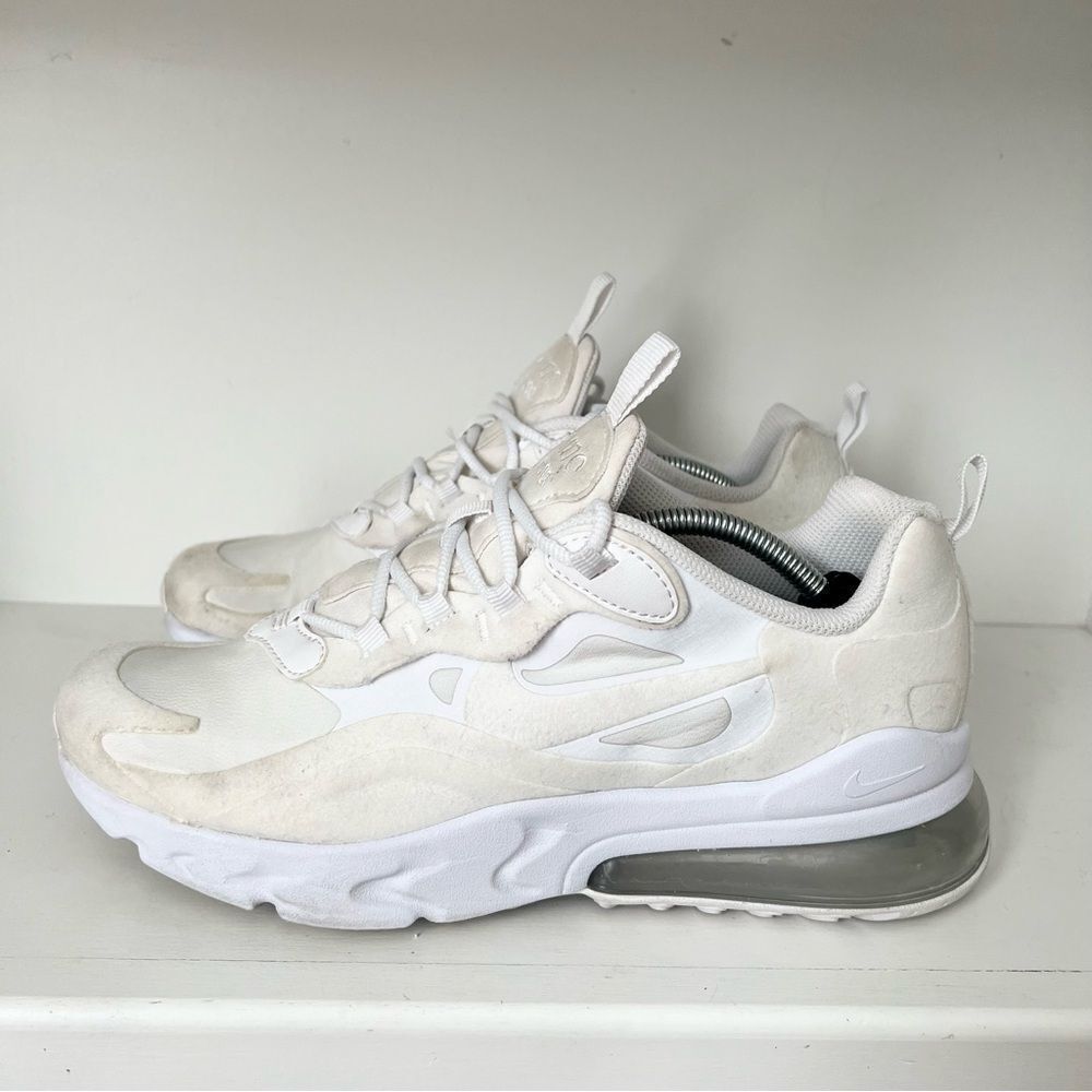 Nike  Air Max 270 React Running Shoes Ivory BQ0103-100 Lace Up  Size  7Y